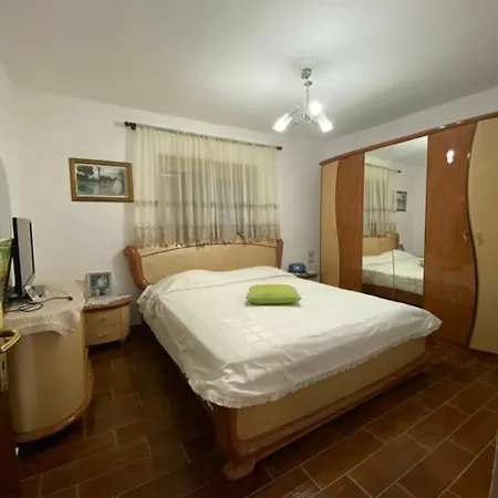 Meca Apartment